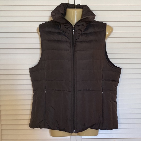 Kenneth Cole Reaction Jackets & Blazers - KENNETH COKE REACTION VEST WOMEN SIZE LARGE SLEEVELESS BROWN